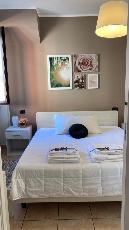 Corte 22 B&B E Appartamenti Borgomanero Esterno foto