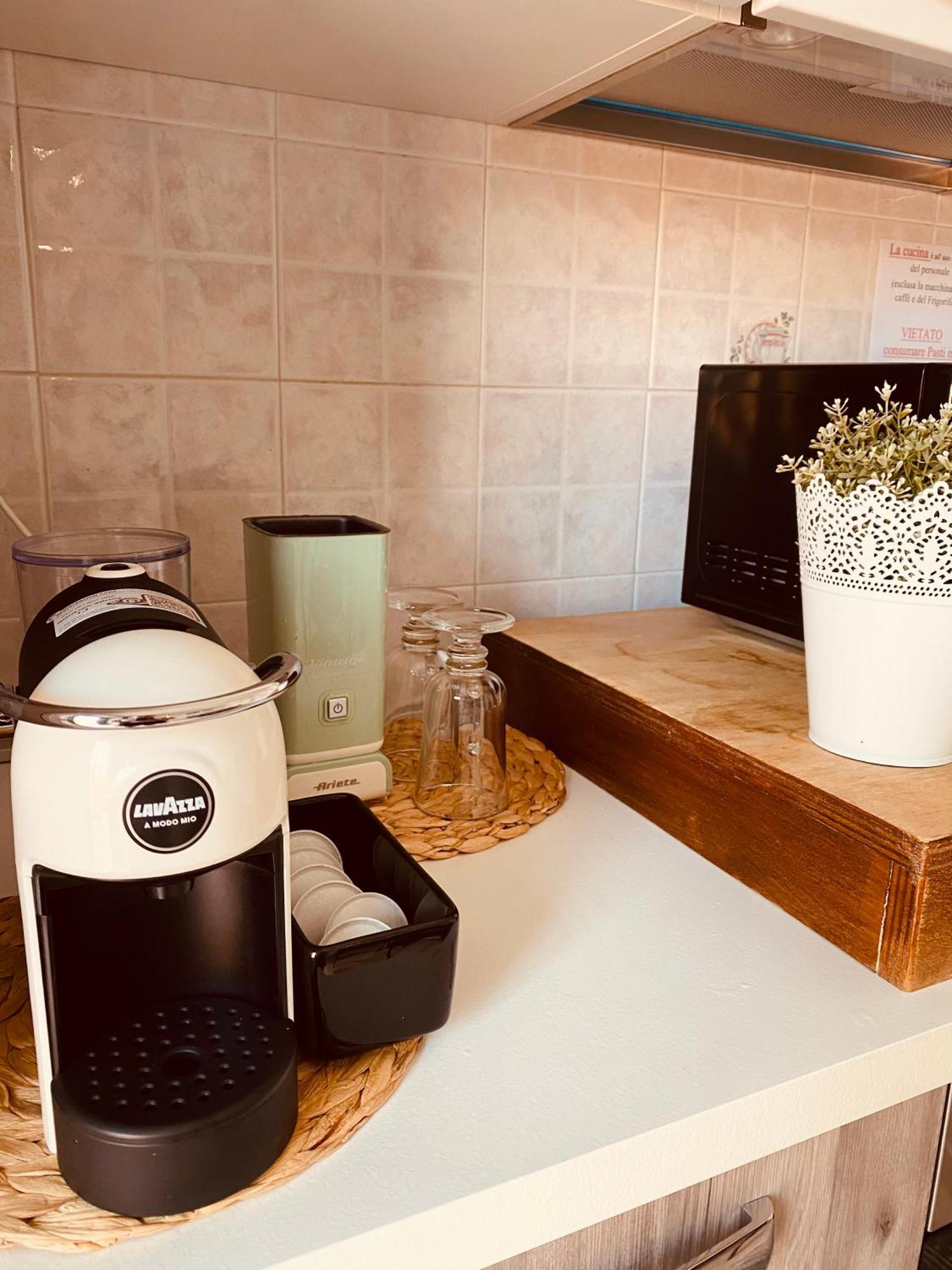 Corte 22 B&B E Appartamenti Borgomanero Esterno foto