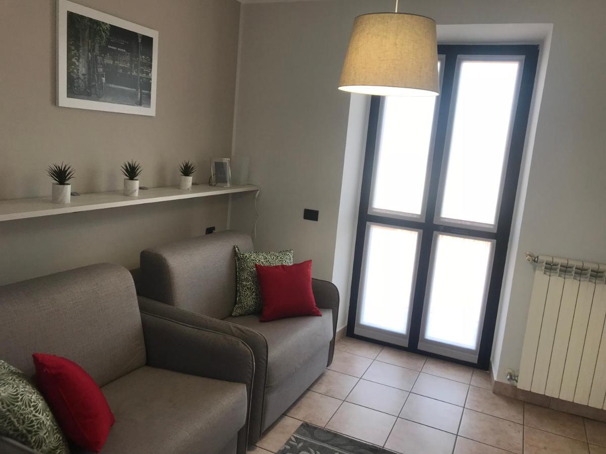 Corte 22 B&B E Appartamenti Borgomanero Esterno foto