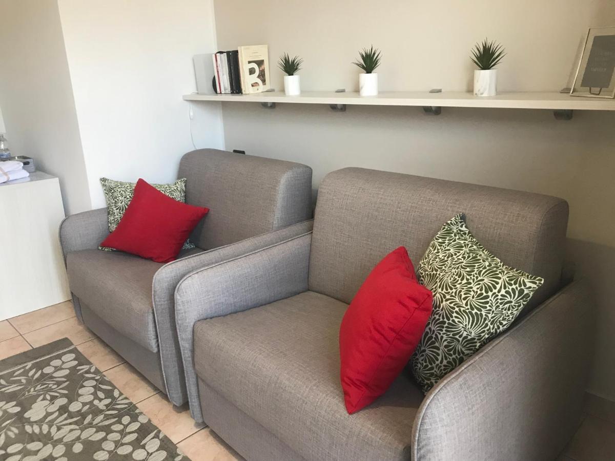 Corte 22 B&B E Appartamenti Borgomanero Esterno foto